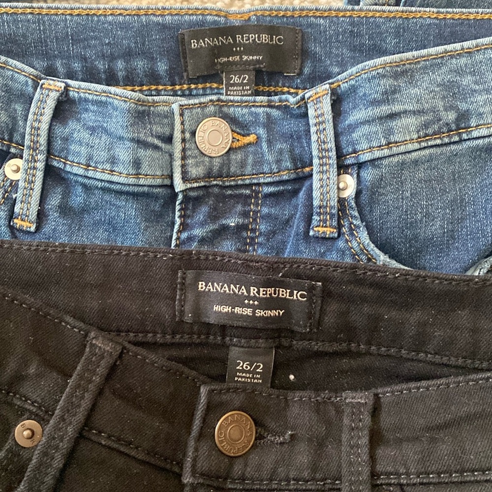 TWO Banana Republic skinny jeans
